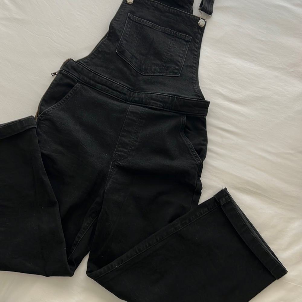 Levi’s loose fit overalls